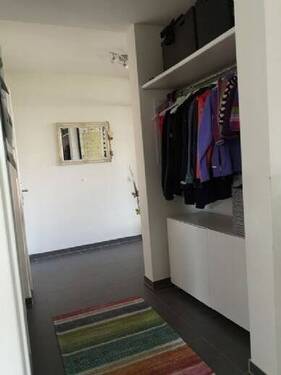 Flur mit Garderobe - 