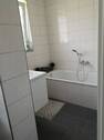 Bad rechte Seite mit Wanne - 