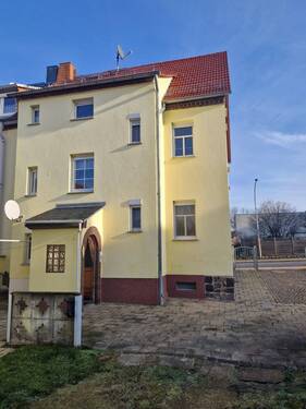 Hinteransicht - 8 Zimmer Doppelhaushälfte zum Kaufen in Frohburg