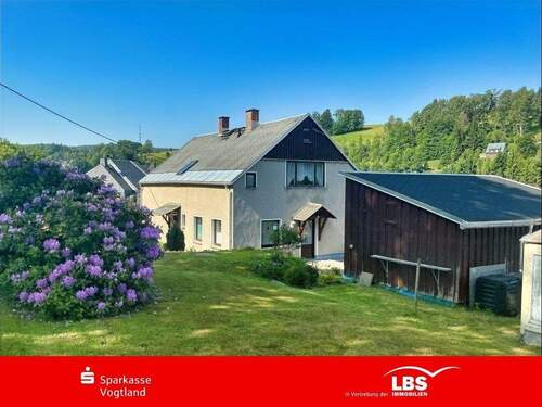 Garten und Haus - 6 Zimmer Einfamilienhaus in Klingenthal