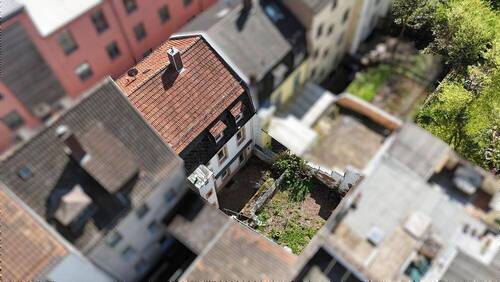 Bild 2 - 7 Zimmer Reihenmittelhaus zum Kaufen in Pirmasens