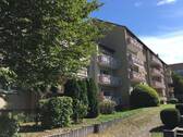 Rückansicht Gebäude - Nachmieter für gemütliche 3-Zimmerwohnung im Grünen gesucht!
