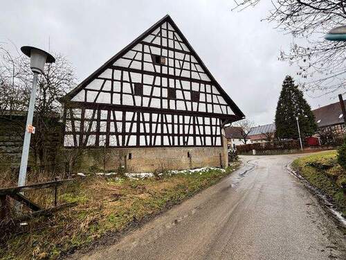 Rückansicht Haupthaus - 9 Zimmer Mehrfamilienhaus, Wohnhaus in Gerabronn