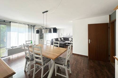 Essbereich, EG - Einfamilienhaus mit 160,00 m² in Renningen / Malmsheim zur Miete