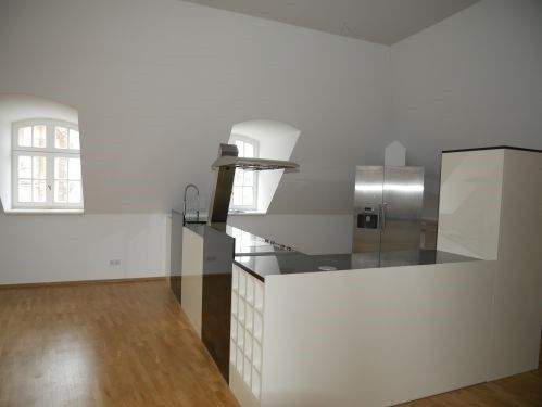 Küche - 2 Zimmer Büro in Dresden