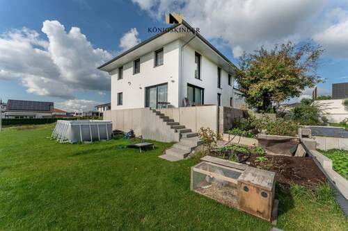 ...auch von dieser Seite... - 8 Zimmer Einfamilienhaus in Dunningen / Stampfe