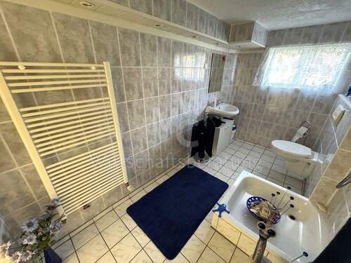 3. Badezimmer UG - 