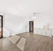 2 -Zimmer-Wohnung in zentraler Lage von Stuttgart - Sofort bezugsfrei, mit Balkon & TG-Stellplatz