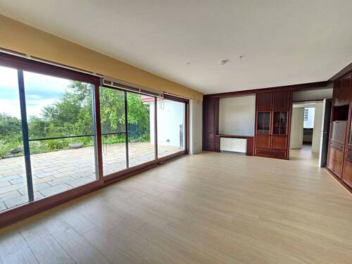 Wohnzimmer - 7 Zimmer Mehrfamilienhaus, Wohnhaus in Hitzacker