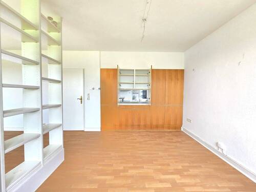 Esszimmer mit Küchendurchreiche - 