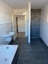 Bad 2 - Terrassenwohnung mit 76,00 m&sup2; in Stralsund zur Miete
