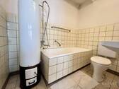 Bad m. Holzofen - 
