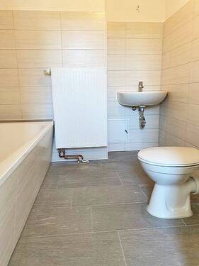 Bad - Etagenwohnung mit 53,00 m² in Oschatz zur Miete