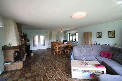 Wohn- Esszimmer - 