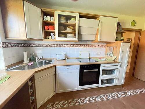 Küche mit EBK - EG-WHG - 