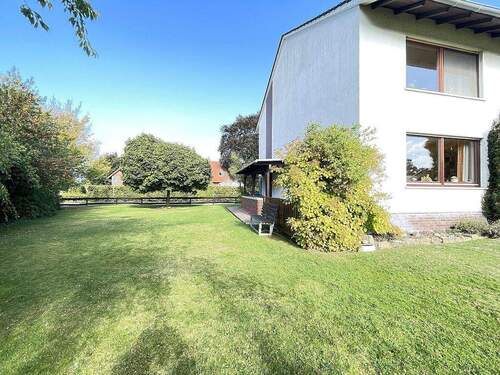 Hausansicht vom Garten - 