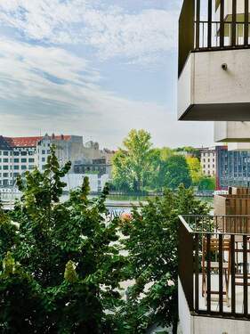 Blick vom Balkon im Sommer - 