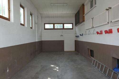 Große Garage links - 