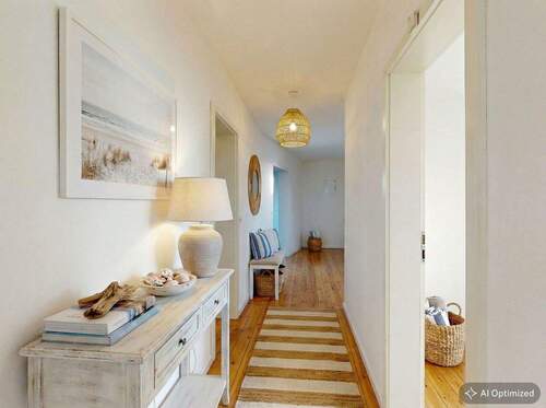 [KI-optimiertes Foto] Flurbereich - 2 Zimmer Etagenwohnung in Zingst