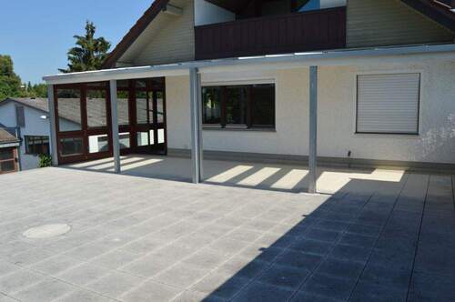 Terrasse - 1 Zimmer Einfamilienhaus in Langenisarhofen