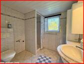 Badezimmer im Erdgeschoss - 