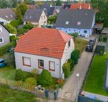 Ein Ort zum Aufblühen - helles Haus mit grünem Garten für die ganze Familie - Berlin Spandau