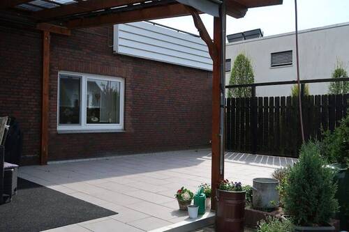 Die Sonne genießen - 7 Zimmer Mehrfamilienhaus, Wohnhaus in Bünde