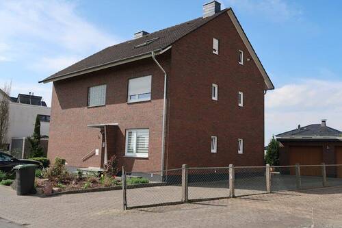 Ansicht Nord Ost - Mehrfamilienhaus, Wohnhaus mit 270,00 m² in Bünde zum Kaufen