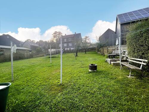 Garten - 4 Zimmer Einfamilienhaus in Saalfeld