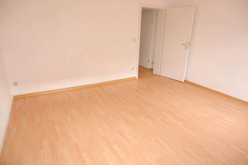 DSCF2520 - Etagenwohnung mit 45,00 m&sup2; in Hartmannsdorf zur Miete