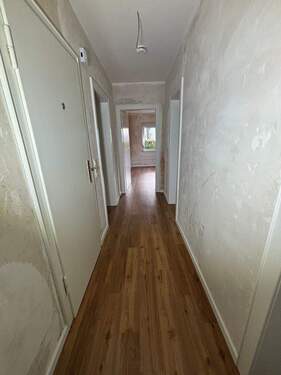 Diele - 3 Zimmer Etagenwohnung zur Miete in Dormagen