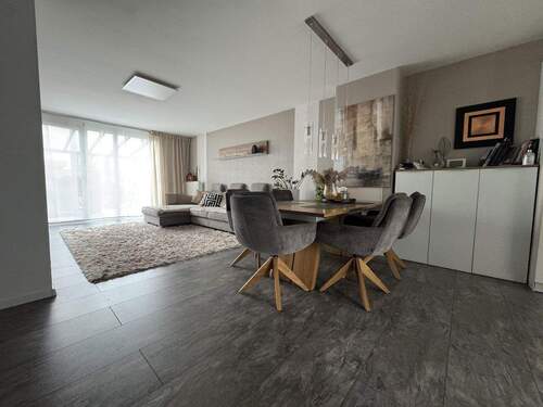 Wohnzimmer - Provisionsfrei! Gepflegtes, familienfreundliches Reihenmittelhaus mit Stellplatz in Worms-Herrnsheim