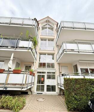 Hausansicht - 2 Zimmer Etagenwohnung zum Kaufen in Eisenberg