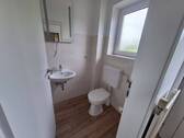 Gäste WC.jpg - 4 Zimmer Doppelhaushälfte in Bad Oldesloe