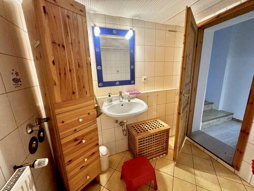 Badezimmer, Wohnung EG, Gebäude 2 - 