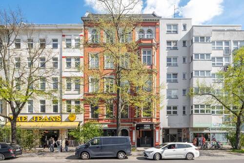 Hausansicht - 3 Zimmer Etagenwohnung zur Miete in Berlin
