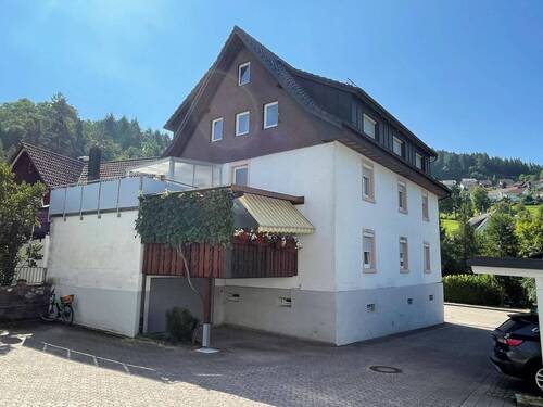 Rückansicht - 3 Zimmer Etagenwohnung in Ottenhöfen
