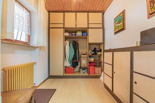 Eingang - 8 Zimmer Einfamilienhaus in Waldshut-Tiengen