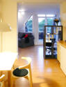 Küche mit Zugang Wohnen und Terrasse - 2 Zimmer Etagenwohnung in Berlin