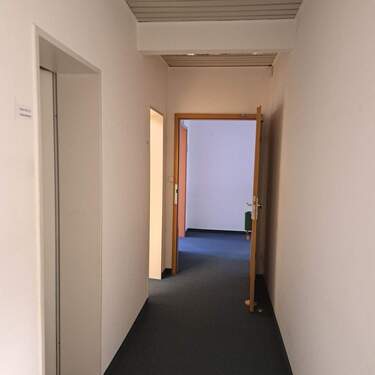 Obere Ebene - Flurbereich - 