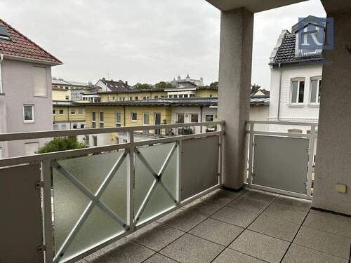 Balkon - 2 Zimmer Etagenwohnung in Würzburg