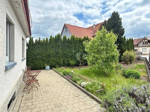 Vorderer Garten - 