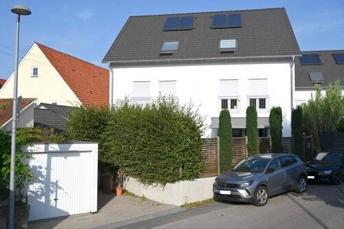 Hausansicht West - 5 Zimmer Doppelhaushälfte in Hemmingen