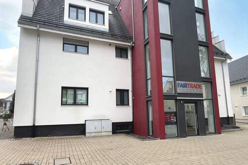 Hauseingang - 3 Zimmer Etagenwohnung zum Kaufen in Spaichingen