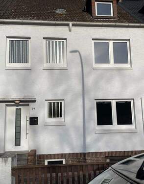 Frontansicht - 8 Zimmer Reihenmittelhaus zum Kaufen in Bremerhaven