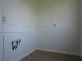 Bad mit Dusche - 