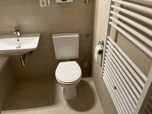 ...und Handtuchheizkörper - 