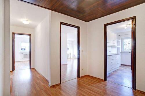 Diele - 3 Zimmer Etagenwohnung in Geretsried