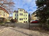 Zufahrt - Mehrfamilienhaus, Wohnhaus zum Kaufen in Dresden