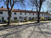 Objektvorderseite - Reihenmittelhaus mit 80,80 m&sup2; in Bitterfeld-Wolfen zum Kaufen